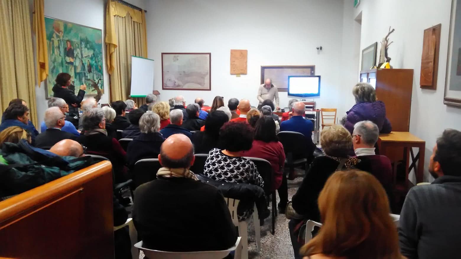 51573478_2055438324572315_1531885835140464640_n (1)